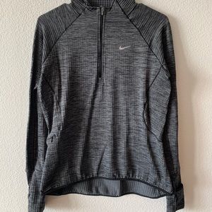 WOMEN'S NIKE ELEMENT SPHERE HALF-ZIP TRAINING TOP